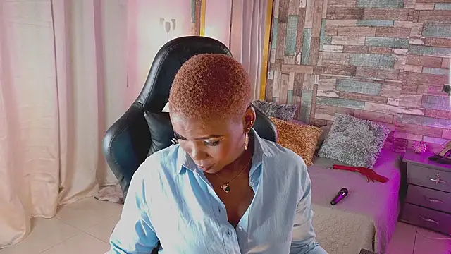 DashaSousaa online show from 09.13.25