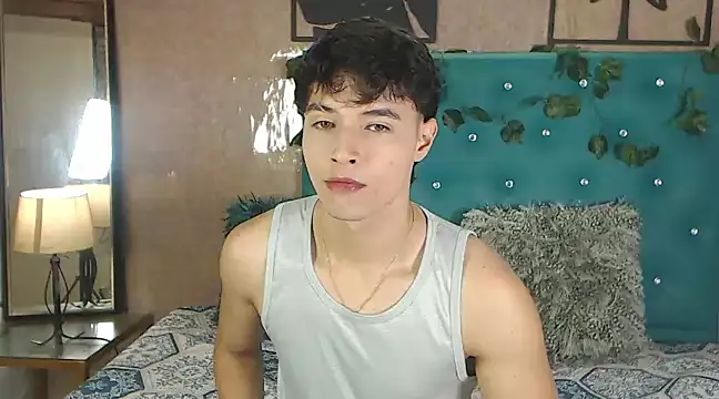 Snapshot of LiamAndrewzz chatting on 03.09.25 LiamAndrewzz online show from 03.09.25