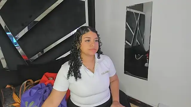 Snapshot of Rubyxht chatting on 11.07.25 Rubyxht online show from 11.07.25