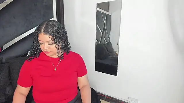 Snapshot of Rubyxht chatting on 12.03.25 Rubyxht online show from 12.03.25