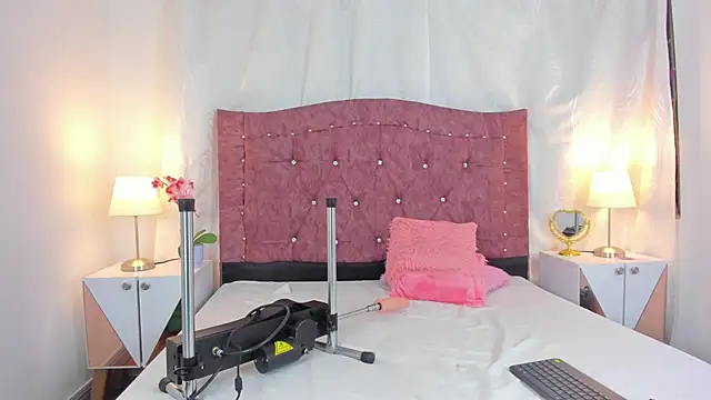 ValentinaGuerra online show from 03.13.25