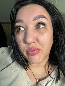 Naughtbaby 2025 online show from 11.25.25