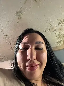 Naughtbaby 2025 online show from 02.17.26