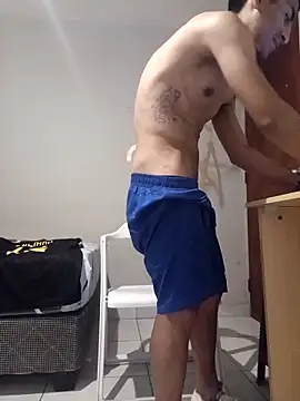 LeonRoots online show from 11.02.25