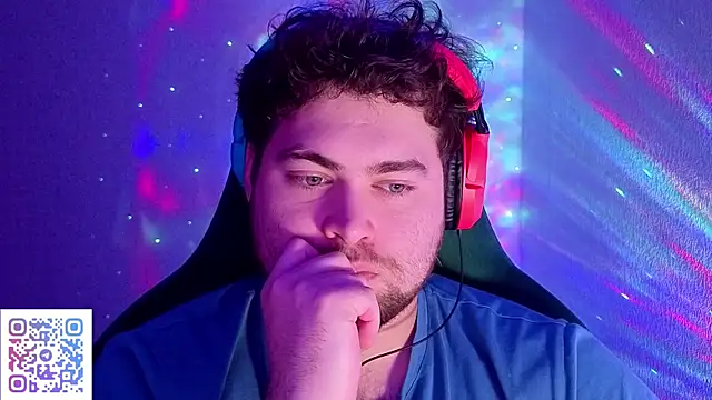 Snapshot of Mars_I chatting on 10.27.25 Mars I online show from 10.27.25