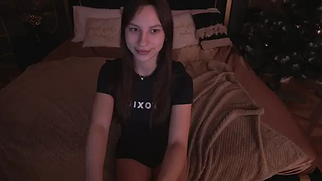 Snapshot of PaigePrado chatting on 01.06.26 PaigePrado online show from 01.06.26