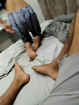 Snapshot of HorNy_Bro_Sis chatting on 10.15.25 HorNy Bro Sis online show from 10.15.25