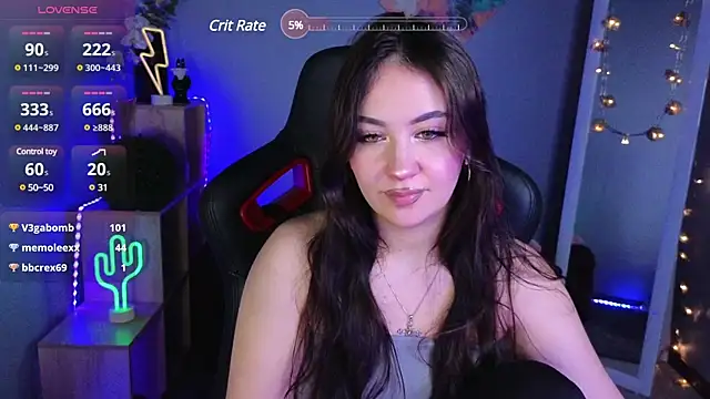 AshleySkott  online show from 02.19.25