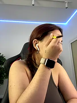 AshleySkott  online show from 10.05.25