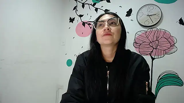 Arielle lov online show from 02.28.25