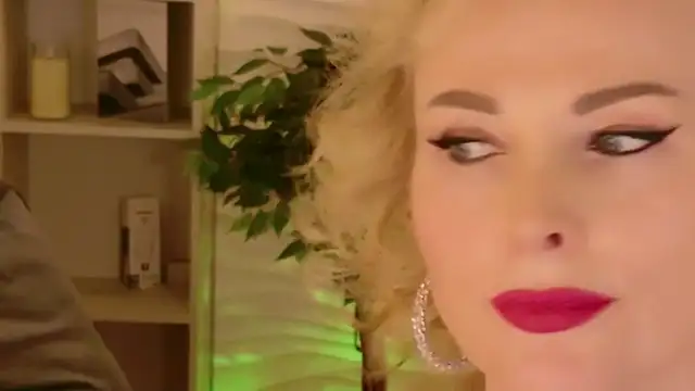 Sandra Kind online show from 04.27.26