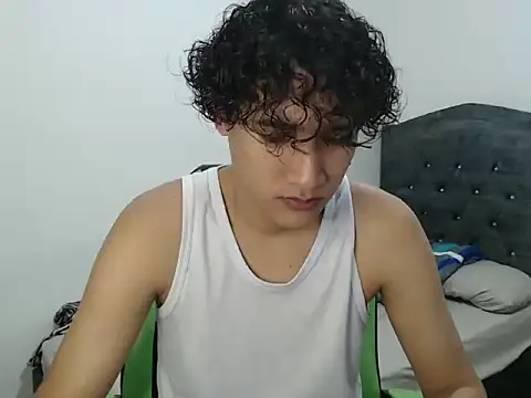 Boy coll online show from 05.07.26