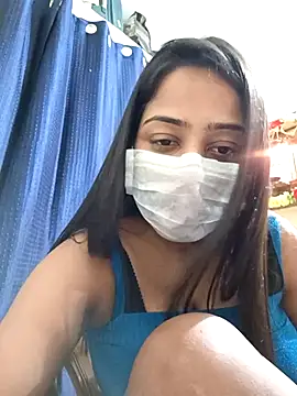 COZY ROZI online show from 03.01.25