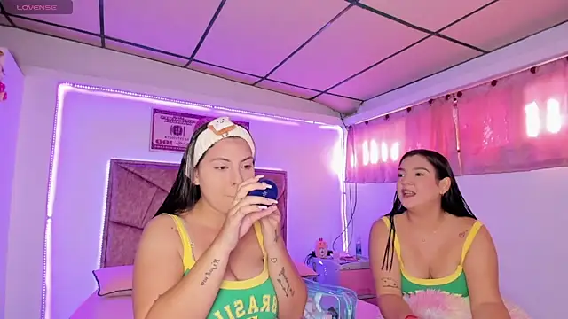 Cristal Smith20 online show from 12.15.25