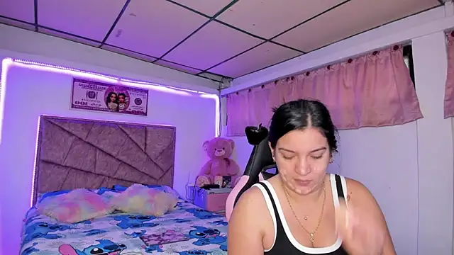 Cristal Smith20 online show from 04.15.26