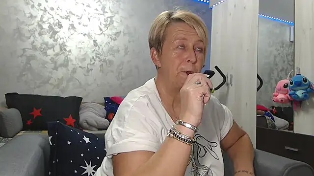 RosesandLillies online show from 04.02.26