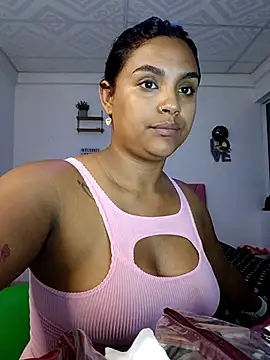 victoria roussee online show from 10.23.25