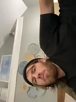 Explosive andyy online show from 10.28.25