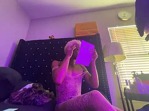 Snapshot of celestefantasea chatting on 03.12.25 celestefantasea online show from 03.12.25