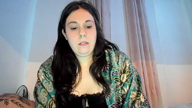 Snapshot of Rosiee69_ chatting on 02.19.25 Rosiee69  online show from 02.19.25