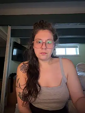 Snapshot of Rosiee69_ chatting on 03.04.25 Rosiee69  online show from 03.04.25