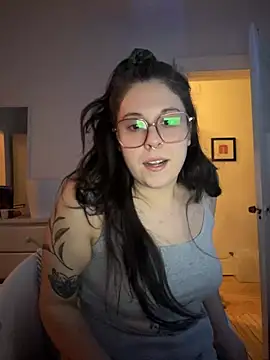 Snapshot of Rosiee69_ chatting on 03.08.25 Rosiee69  online show from 03.08.25