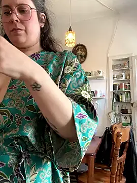 Snapshot of Rosiee69_ chatting on 03.11.25 Rosiee69  online show from 03.11.25