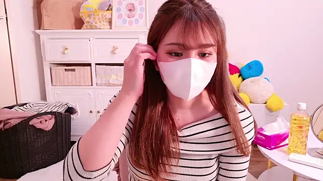 noa chi online show from 03.04.25