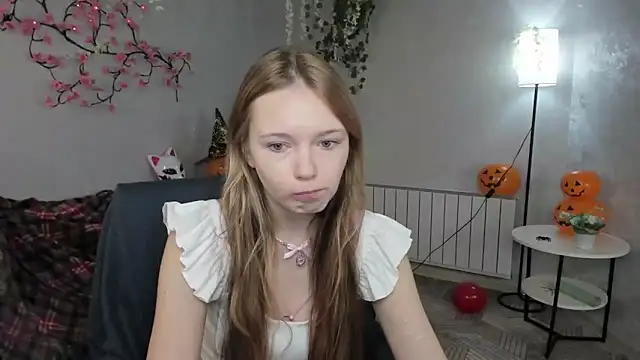 boozekirs  online show from 10.30.25