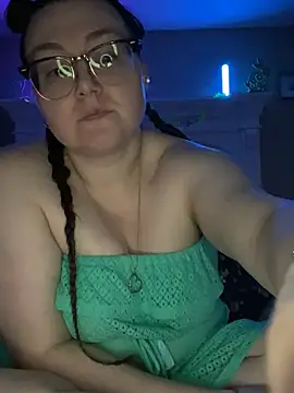 HTXBELLE online show from 03.03.25