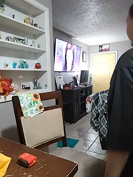 HTXBELLE online show from 11.27.25