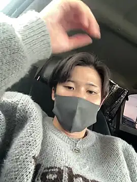 Snapshot of chiba_chan chatting on 03.08.25 chiba chan online show from 03.08.25