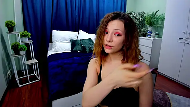 Snapshot of AmandaGracy_1 chatting on 03.18.25 AmandaGracy 1 online show from 03.18.25