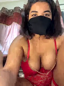 Snapshot of Louli_ta chatting on 11.07.25 Louli ta online show from 11.07.25