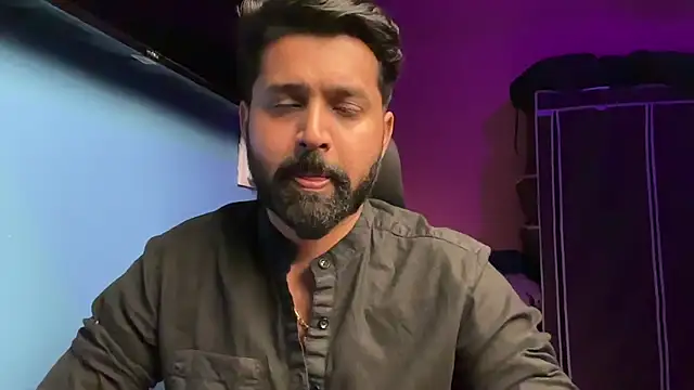 Snapshot of screwdrivertournevis3 chatting on 03.10.25 screwdrivertournevis3 online show from 03.10.25