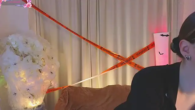 Anna Carters online show from 11.01.25