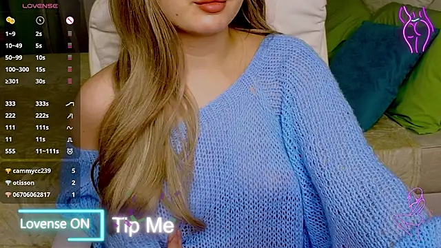 Snapshot of baby_debbie chatting on 03.02.25 baby debbie online show from 03.02.25