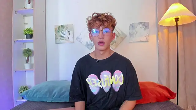 iiangel  online show from 12.05.25