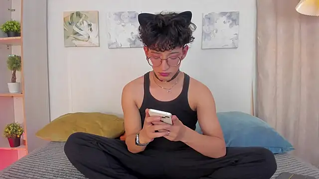 iiangel  online show from 02.15.26