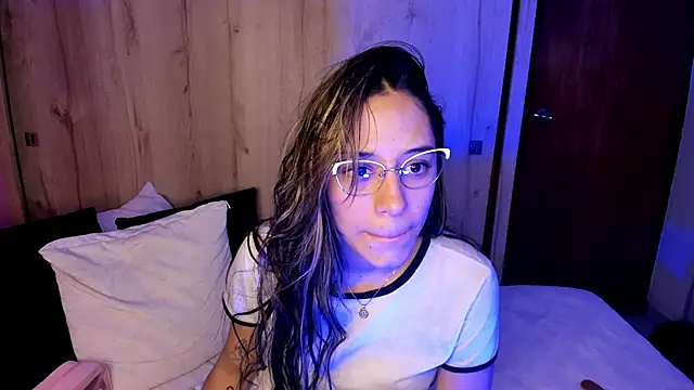 TANIA 06 online show from 04.25.26