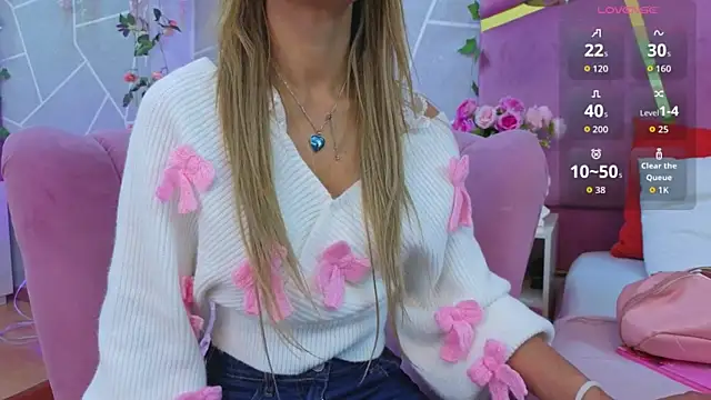 EmmyCortez online show from 11.22.25