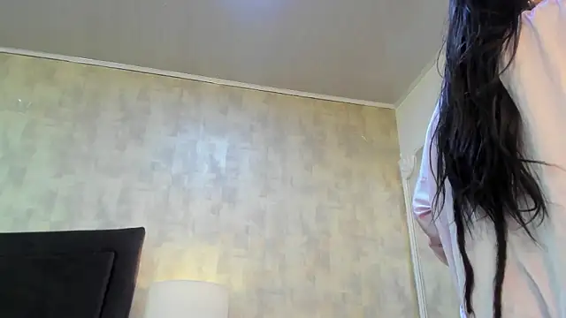 Snapshot of NahomyCarther chatting on 12.03.25 NahomyCarther online show from 12.03.25