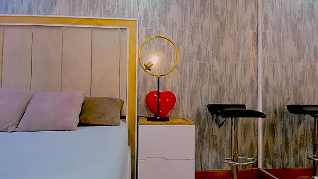 NahomyCarther online show from 03.10.26