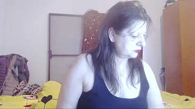 Snapshot of ExtasyMature chatting on 03.06.26 ExtasyMature online show from 03.06.26