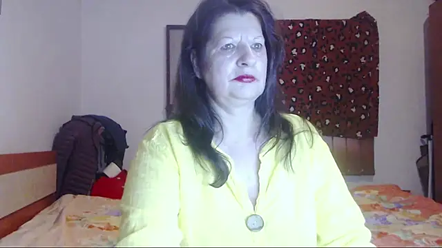 Snapshot of ExtasyMature chatting on 04.02.26 ExtasyMature online show from 04.02.26