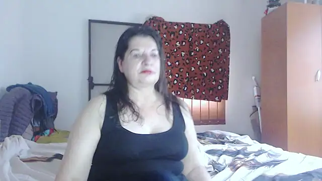 Snapshot of ExtasyMature chatting on 04.14.26 ExtasyMature online show from 04.14.26