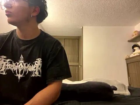 DesireLuxe online show from 01.13.26