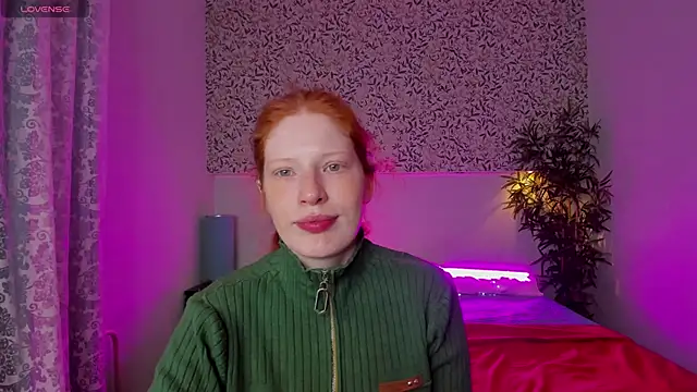 Snapshot of Sandra_Wi1son chatting on 02.27.25 Sandra Wi1son online show from 02.27.25