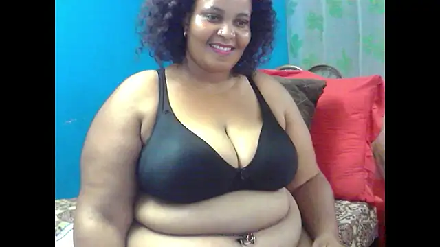 lucy ivory online show from 03.03.25