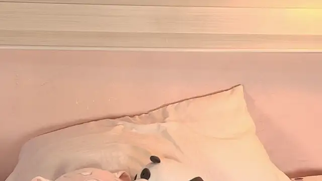 emily sweett24 online show from 11.16.25